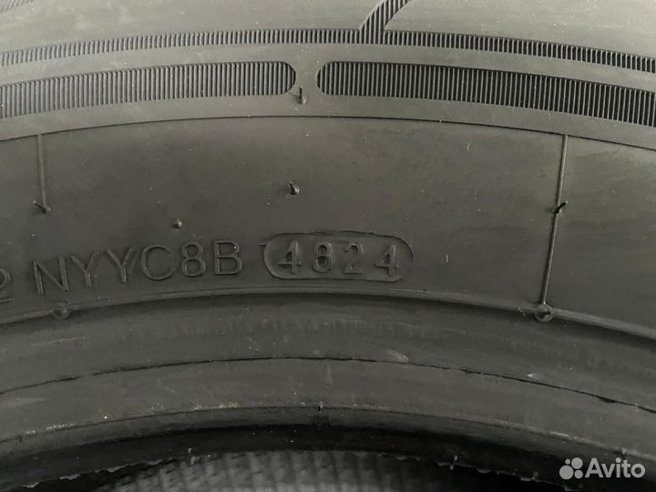 Kumho PorTran KC53 215/65 R16C 107T