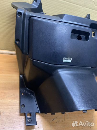 Фронтбокс Yamaha YP250 Majesty SV