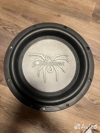 Сабвуфер в машину