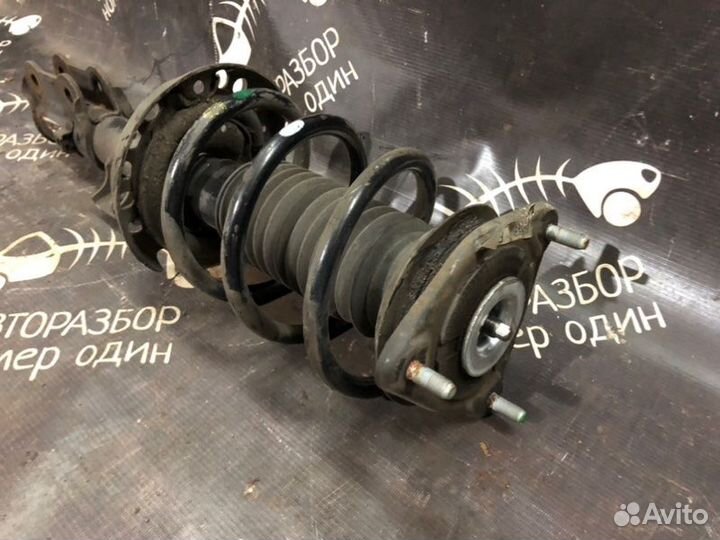 Стойка подвески передняя левая Kia Soul 1.6 G4FD