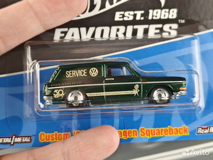 '69 Volkswagen Squareback - Hot Wheels Premium