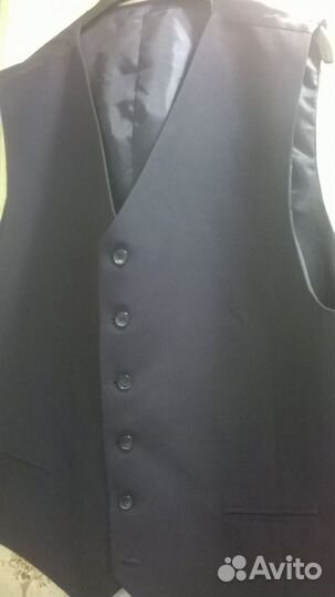 Жилет костюмный мужской новый