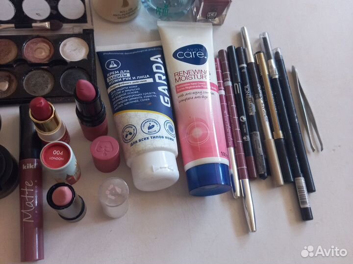 Косметика в пакетом