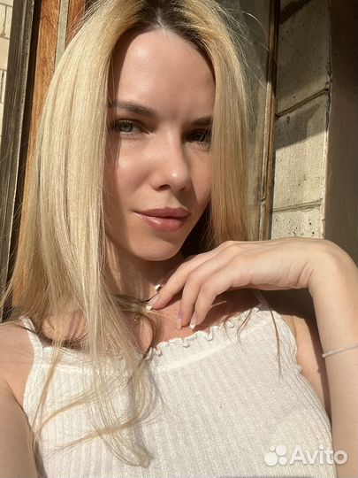 Администратор, продавец-консультант