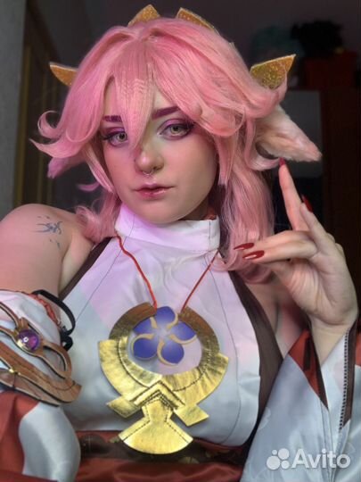 Косплей на Яэ Мико L