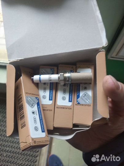 Свеча зажигания