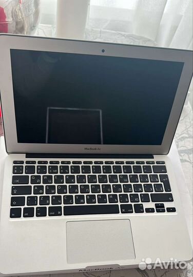 Apple MacBook Air 11.6