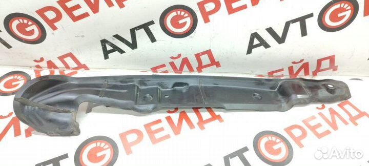 Пыльник крыла правый Audi A6 4G CGW 18.04.2011