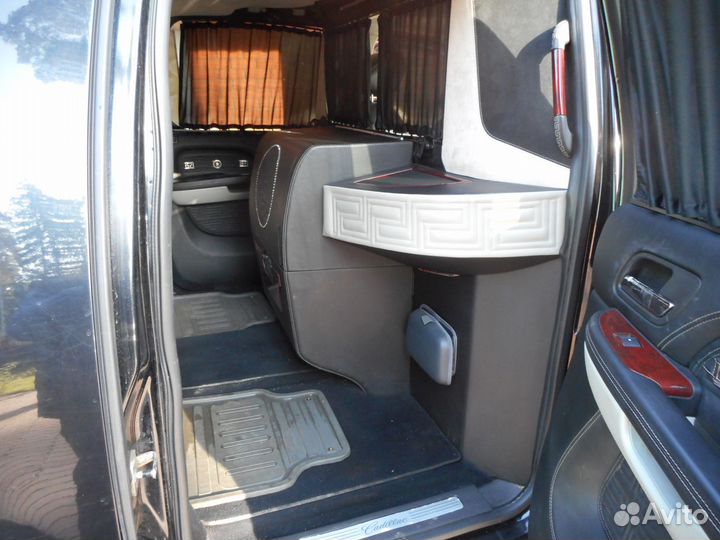 Cadillac Escalade 6.2 AT, 2006, 236 000 км