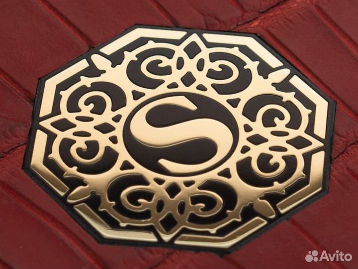 Изготовление шильдиков, значков, эмблем