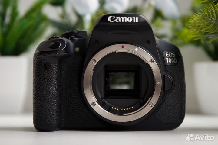 Canon 700D Kit + Комплект
