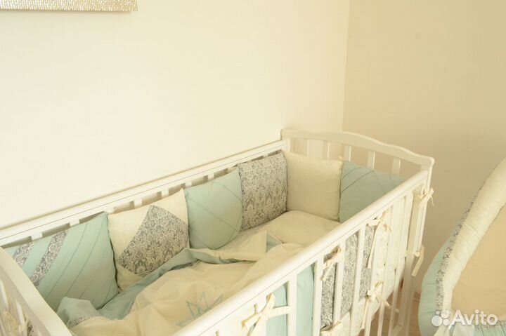 Комплект в детскую кроватку бортики