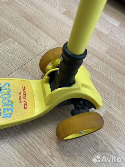 Самокат трехколесный kreiss premium