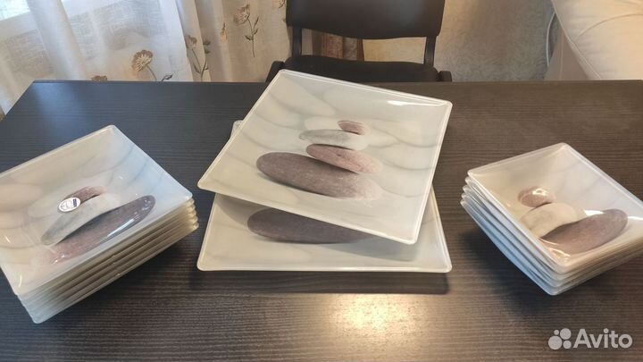 Столовый сервиз новый