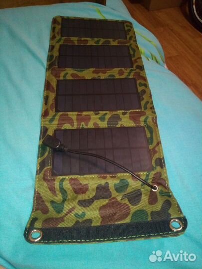 Солнечная батарея для туриста