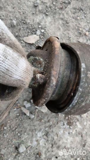 Подушка двс Honda Legend KA7 KA8 C32A