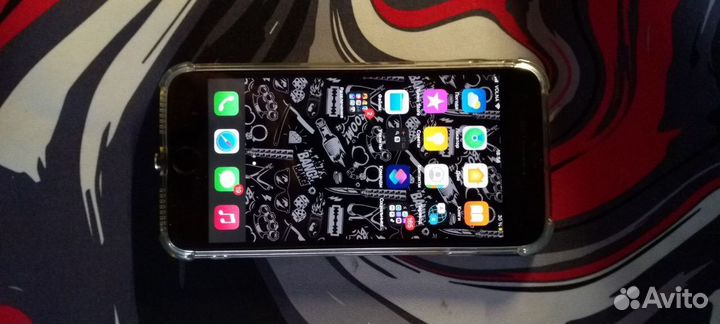 iPhone 8 Plus, 64 ГБ
