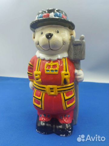 Коллекционная статуэтка Медведь