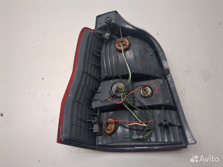 Фонарь (задний) Mazda Demio, 2002