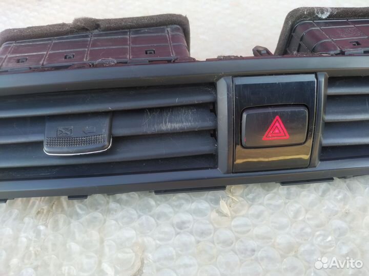 Дефлектор воздушный Kia Rio 4 FB Оригинал