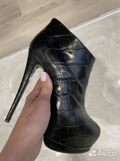 Giuseppe Zanotti ботильены оригинал 37р