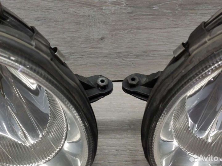 Фары ксенон с корректором на Mercedes E W211