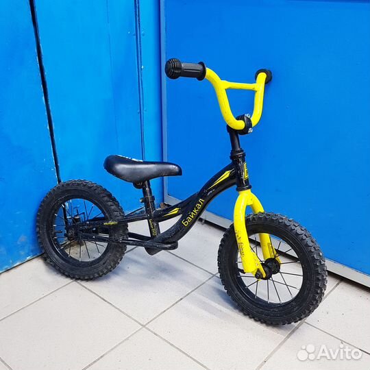 Беговел Байкал ен12 желтый