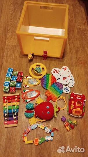 Ящик IKEA с игрушками