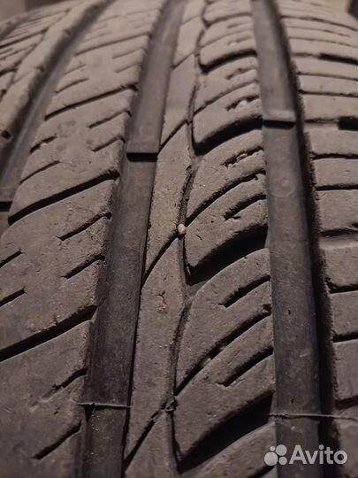 Royal Black Royal Sport 235/60 R17 102H