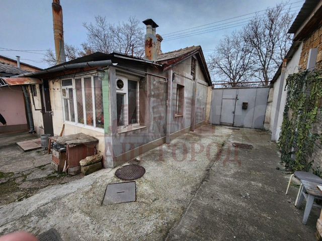 Дом 35 м² на участке 3 сот.