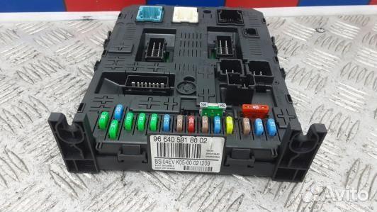 Блок комфорта peugeot 308 1 (TBE11M301)