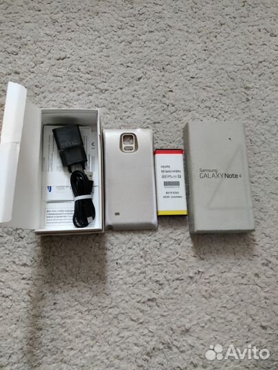 Телефон Samsung