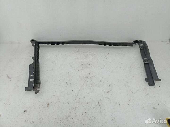 Дефлектор радиатора Mercedes-Benz C-Класс