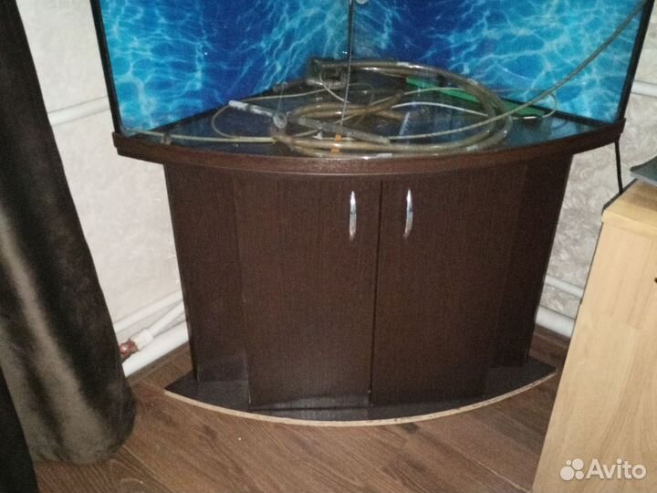 Аквариум с тумбой бу