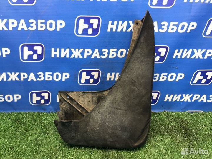 Брызговик задний правый Peugeot 3008 P84 1.6T