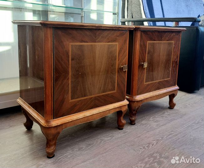 Кровать из массива дерева, Болгария