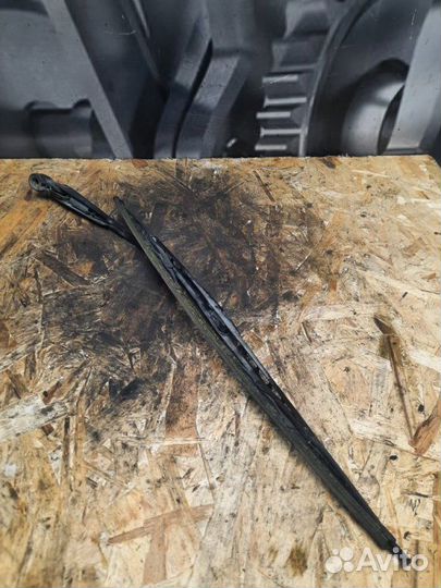 Щеткодержатели (поводок стеклоочистителя, дворник)