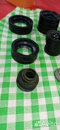Комплект сальников Москвич