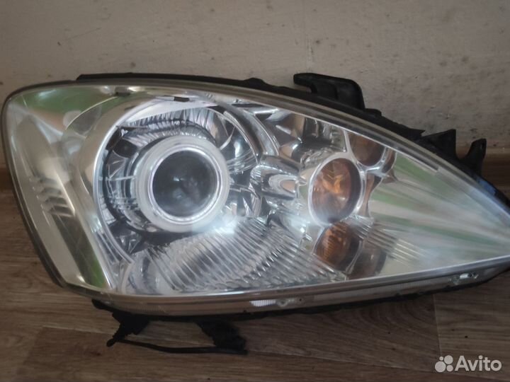 Фара mitsubishi lancer 9