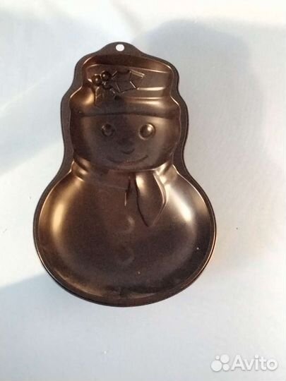 Насос, форма для выпечки