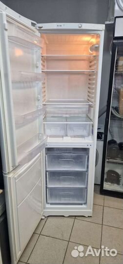 Холодильник indesit