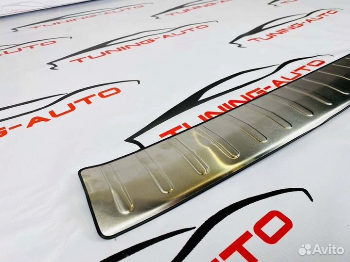 Накладка заднего бампера Nissan Qahqai хром H4640