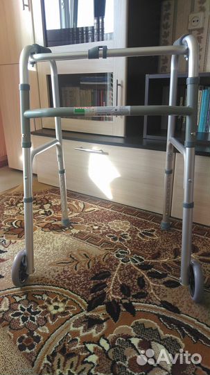 Ходунки для инвалидов бу