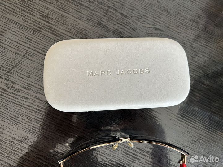Солнцезащитные очки женские marc jacobs