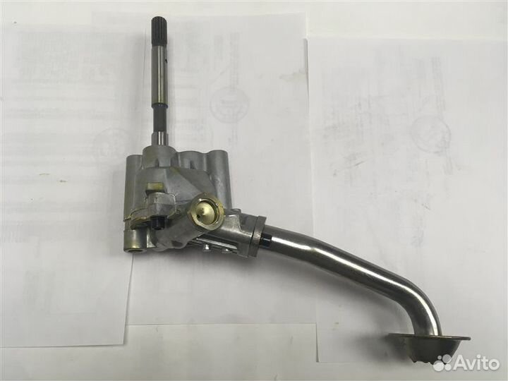 Насос маслянный Volkswagen Passat B5 2000-2005