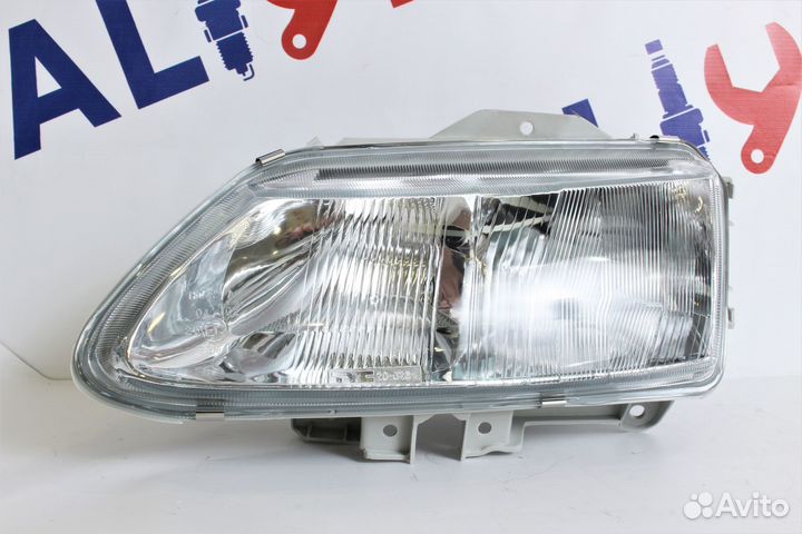Фара основная левая (Renault)