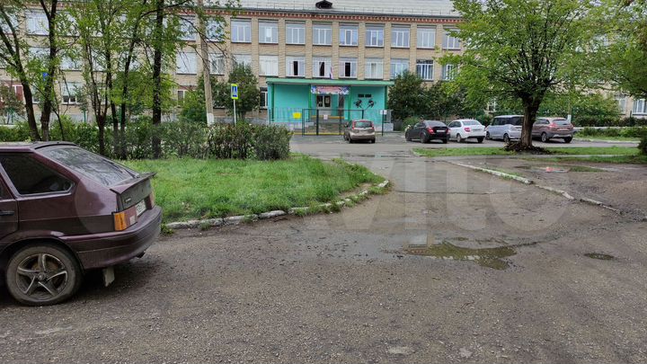 2-к. квартира, 46 м², 4/4 эт.