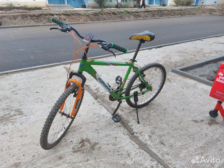 Горный велосипед Forward Apache 885