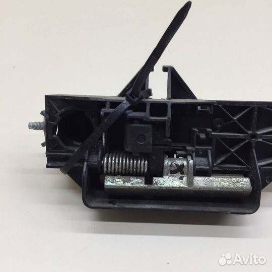 Ручка двери передней наружная левая LADA Vesta 2015