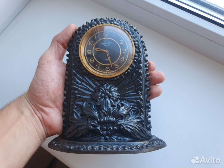 Чугунные часы цветок 1950 год